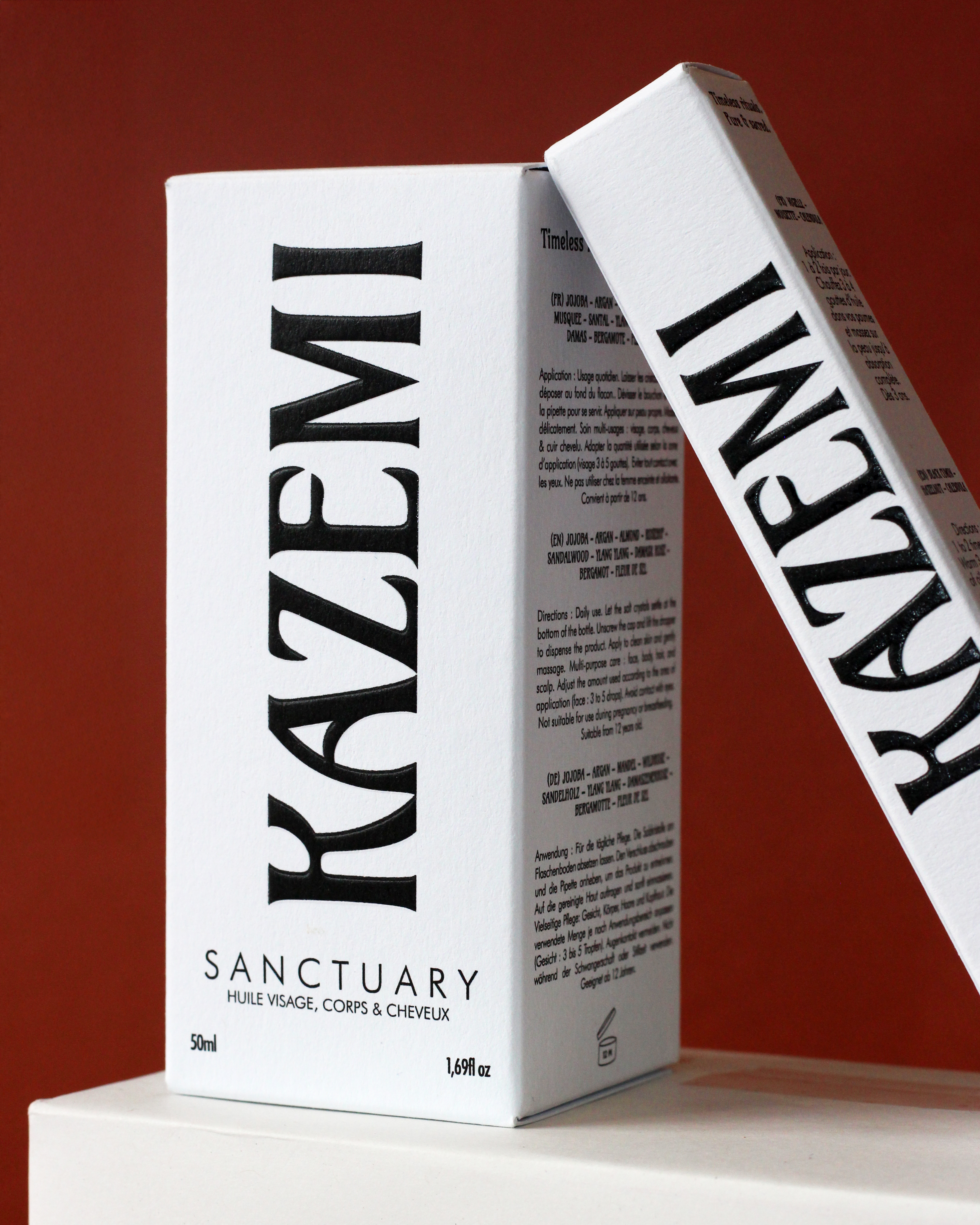 marquage à chaud, impression haut de gamme, luxe, embellissement , dorure, petite et moyenne série. Packaging pas cher, haute valeur ajoutée, made in france, artisanat, foilco, kurz, procop, antalis, Colorplan, Fedrigoni, GF Smith, foil, embossing, letterpress, Pantone.