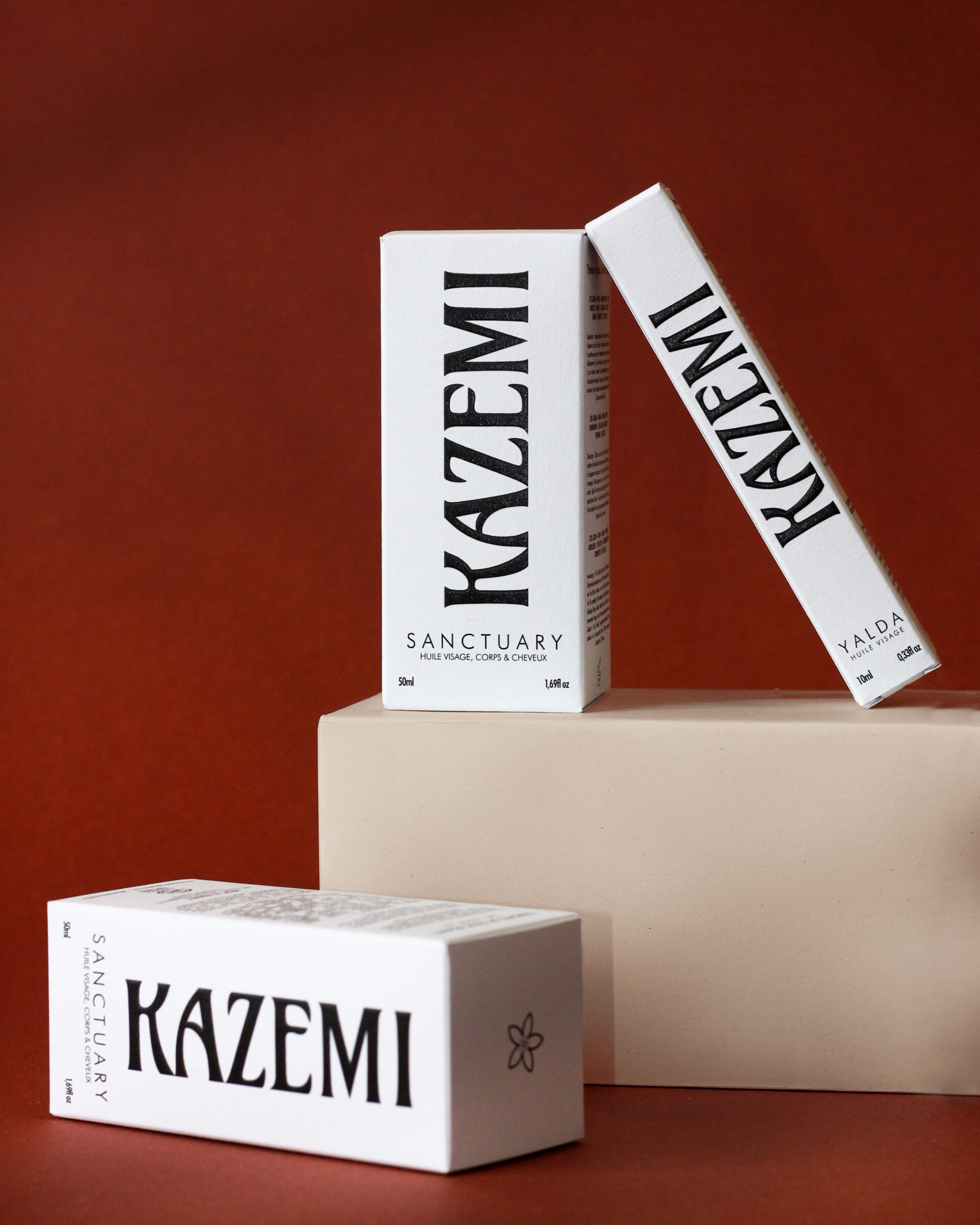 marquage à chaud, impression haut de gamme, luxe, embellissement , dorure, petite et moyenne série. Packaging pas cher, haute valeur ajoutée, made in france, artisanat, foilco, kurz, procop, antalis, Colorplan, Fedrigoni, GF Smith, foil, embossing, letterpress, Pantone, sur mesure packaging.